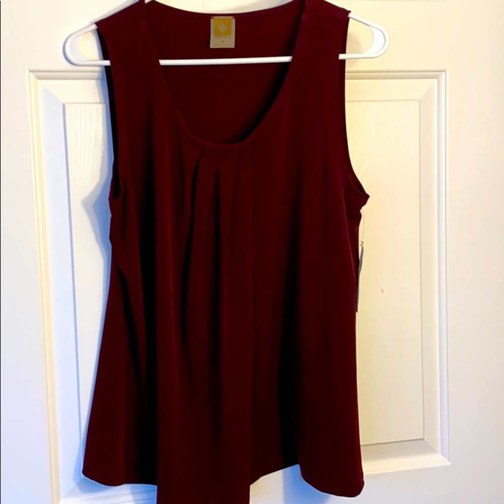 Anne Klein flowy blouse